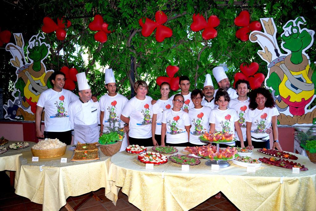 Hotel Galleano ไลเกวญา ภายนอก รูปภาพ